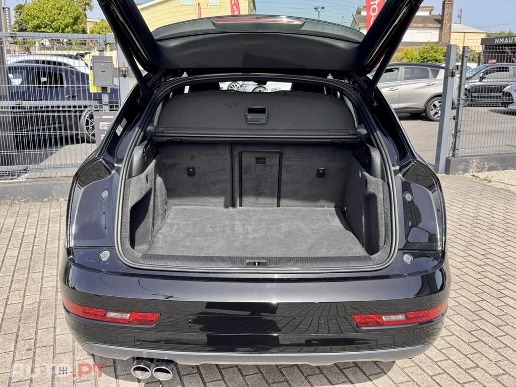 Audi Q3 2.0 TDI quattro Sport S tronic