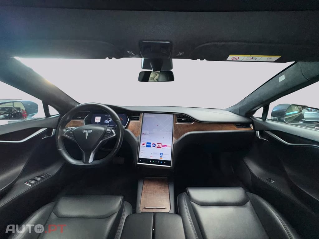Tesla Model S LONG RANGE RAVEN I.V.A DEDUTIVEL 