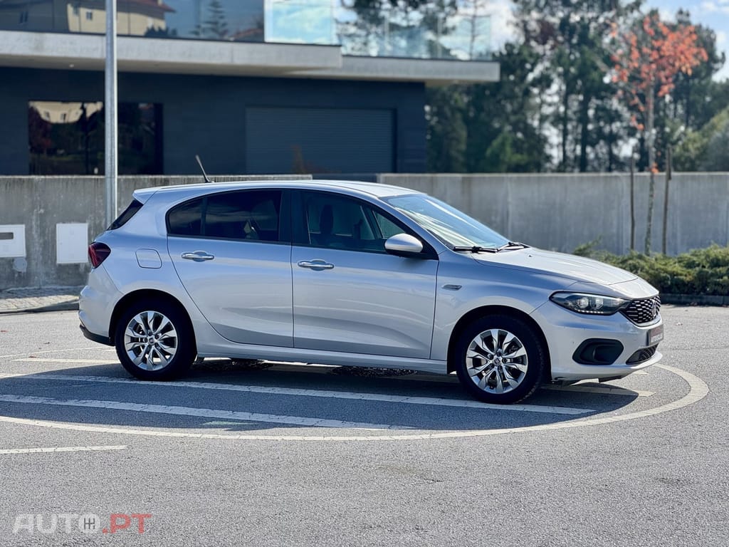 Fiat Tipo 1.3 M-Jet Lounge