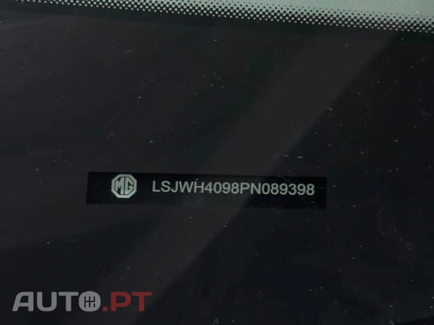 MG MG4 4 Luxury 64 kWh