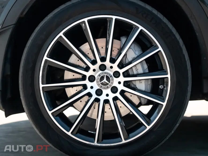Mercedes-Benz GLC 300 de Coupe 4Matic 9G-TRONIC AMG Line