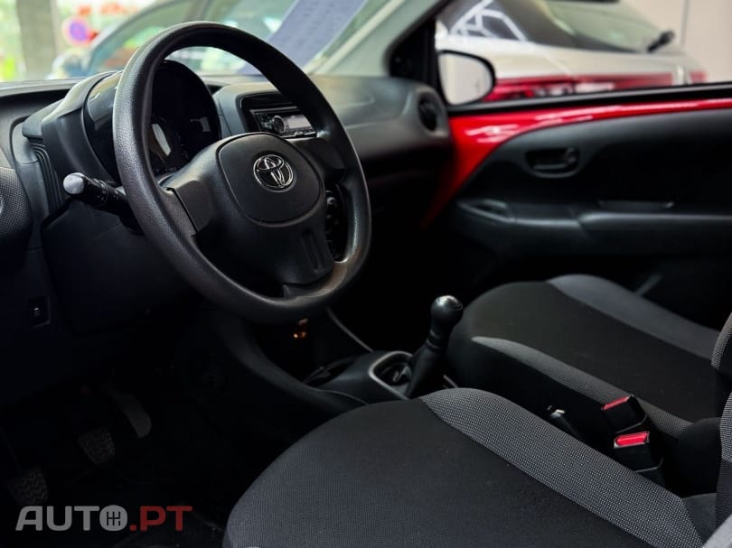 Toyota Aygo 1.0 X-Play