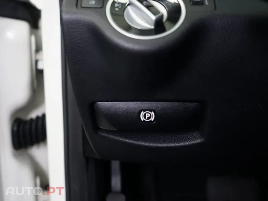 Mercedes-Benz C 180 BlueEFFICIENCY 7G-TRONIC