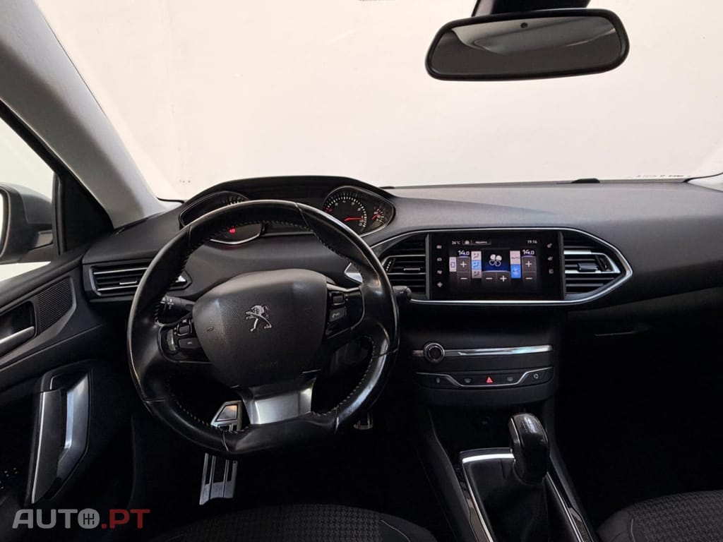 Peugeot 308 1.2 PureTech Style