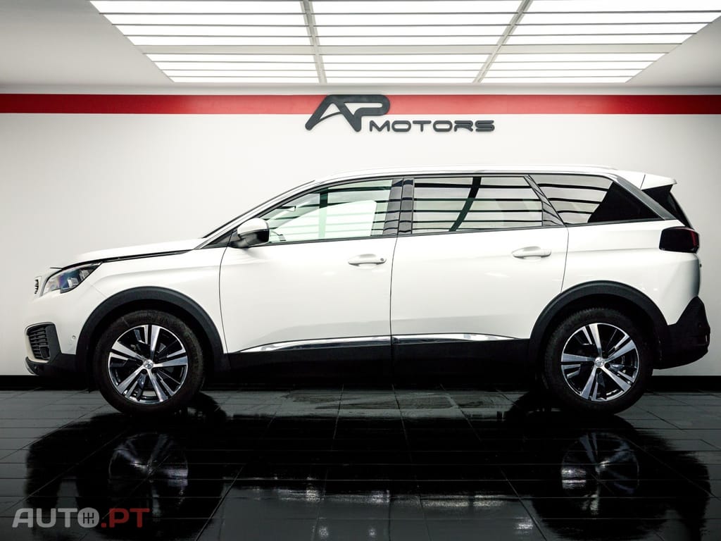Peugeot 5008 1.5 BlueHDi Allure EAT8