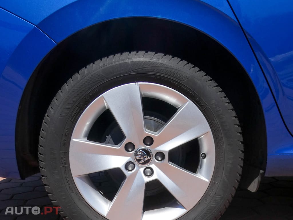 Skoda Scala 1.0 TSI SPORT BUSINESS