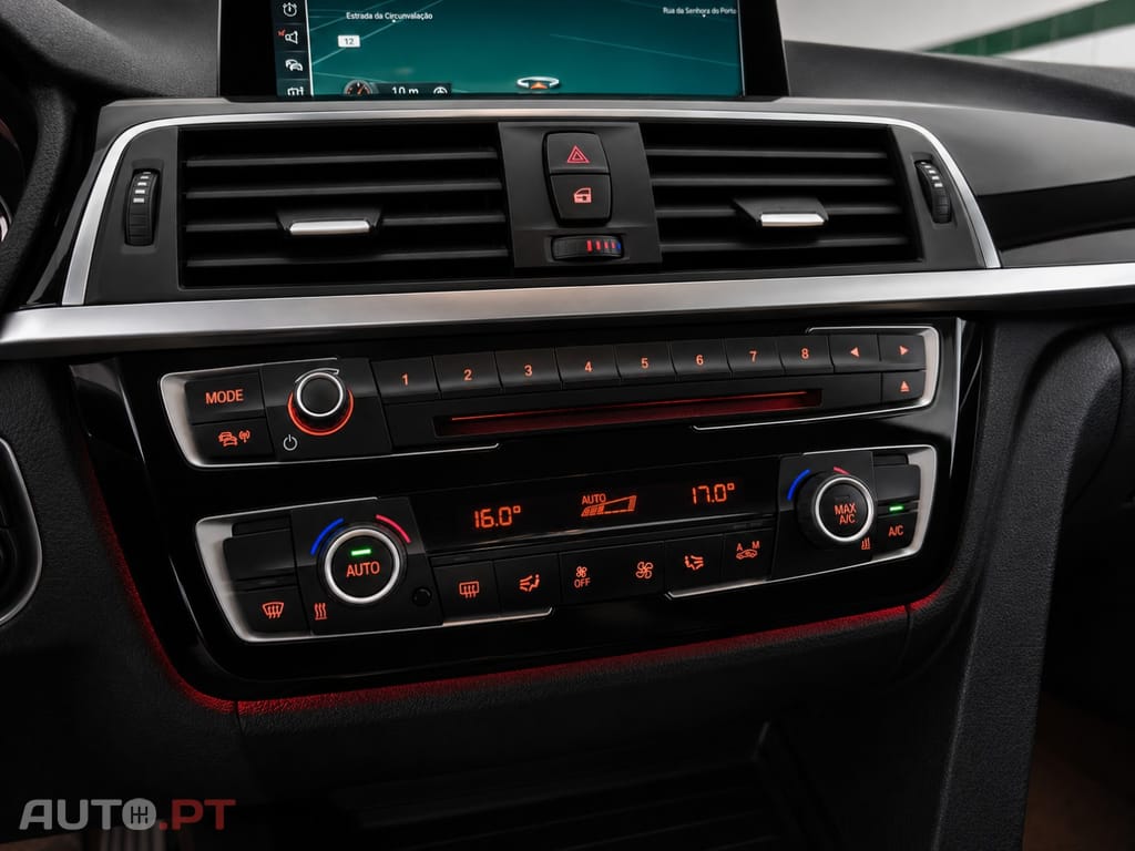 BMW 318 d Line Sport Auto