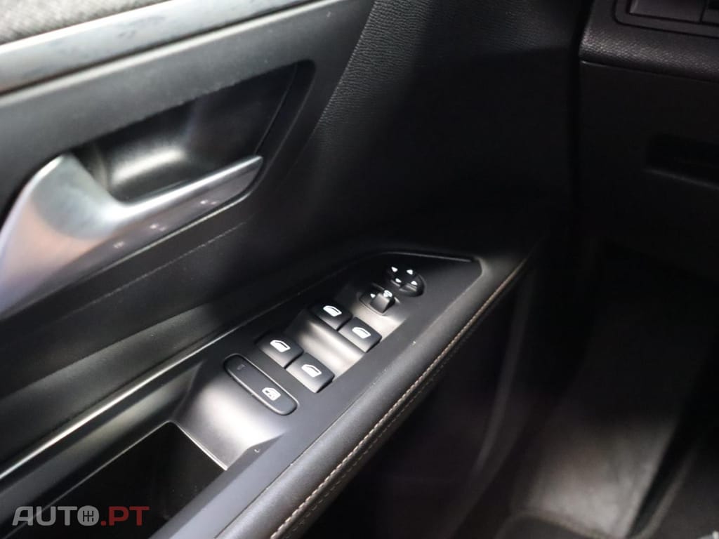 Peugeot 5008 GT 1.5 BlueHDi  EAT8