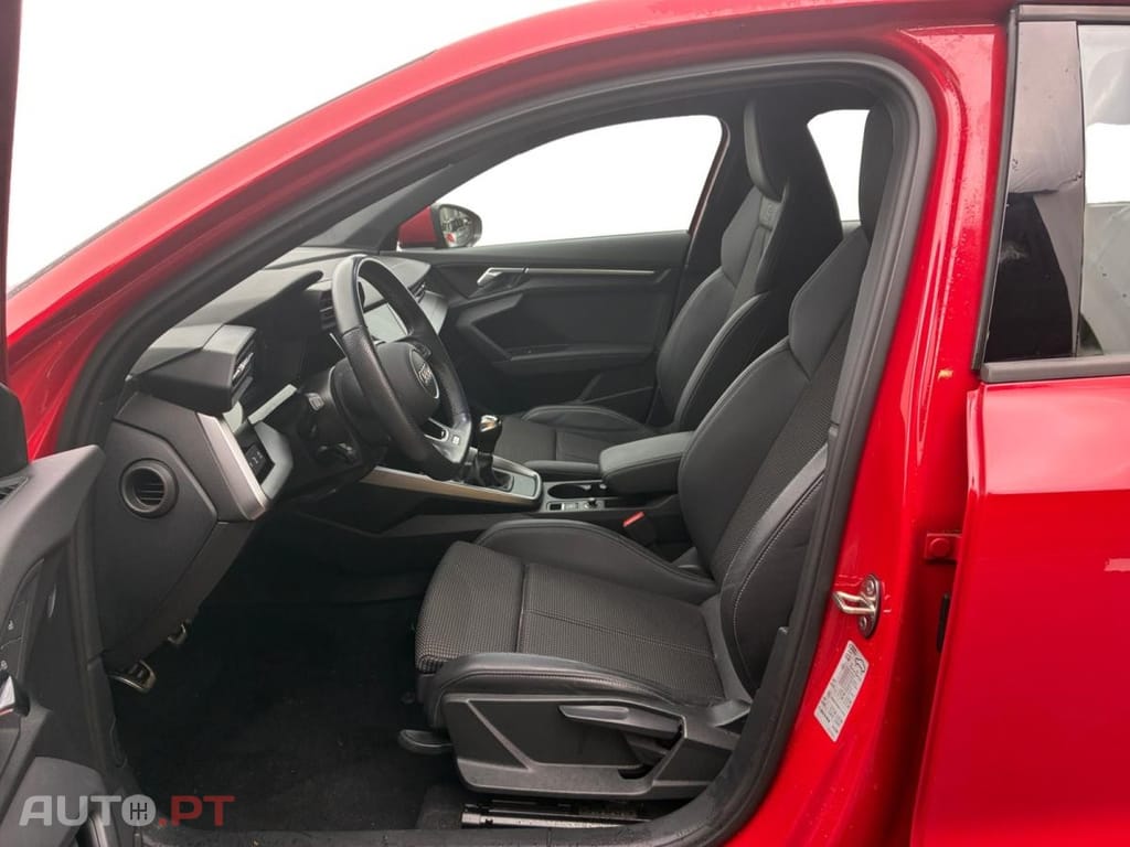 Audi A3 Sportback 30 TDI S line