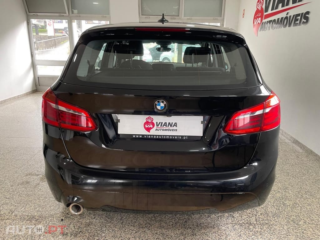 BMW 216 d Line Luxury