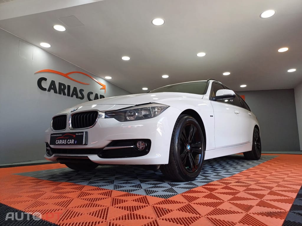 BMW 318 Touring Sport Line