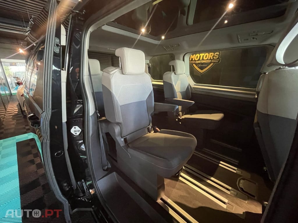 Volkswagen Multivan 2.0 TDI BM Longa Comfortline DSG