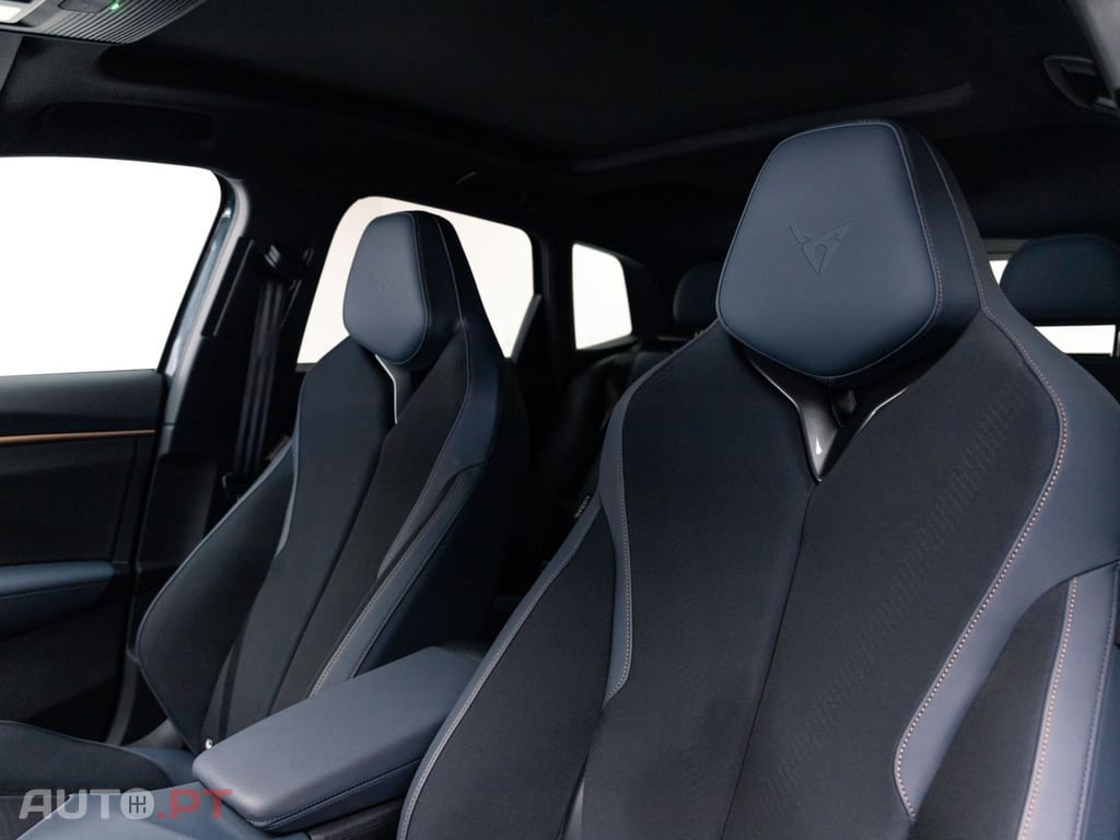 Cupra Terramar 1.5 e-Hybrid Tribe Edition DSG
