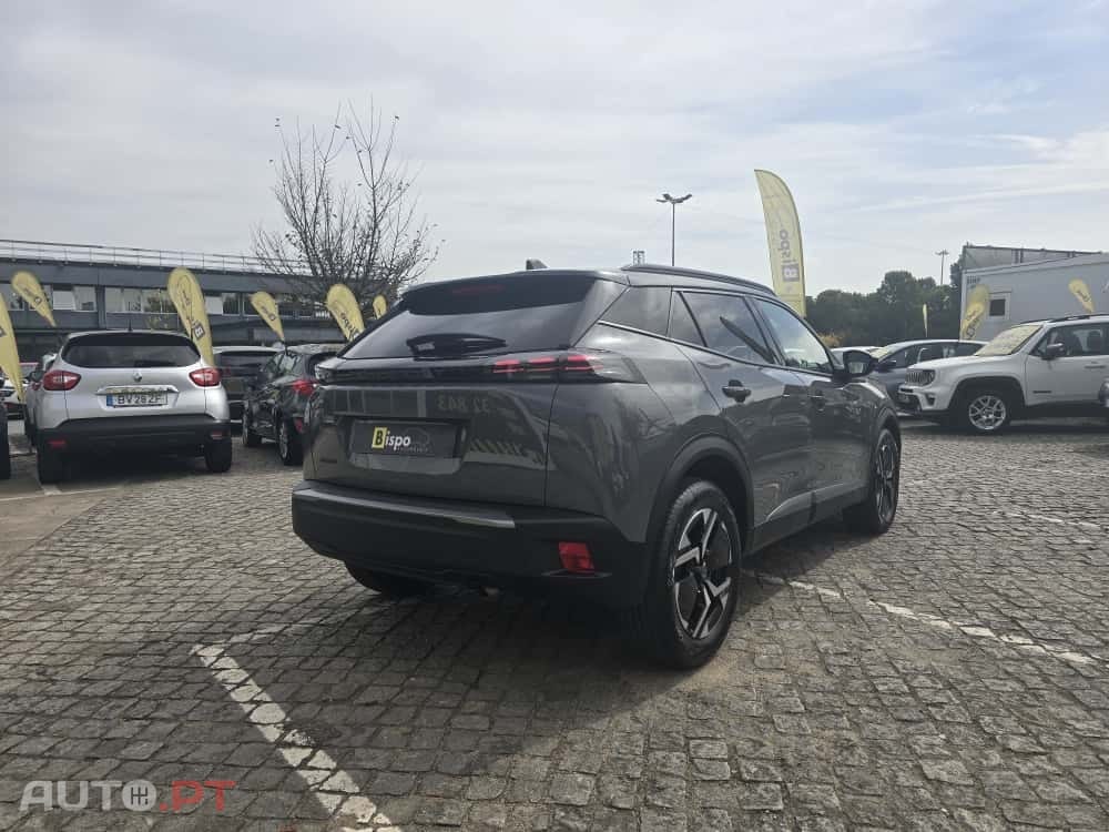 Peugeot 2008 PureTech 100 Allure