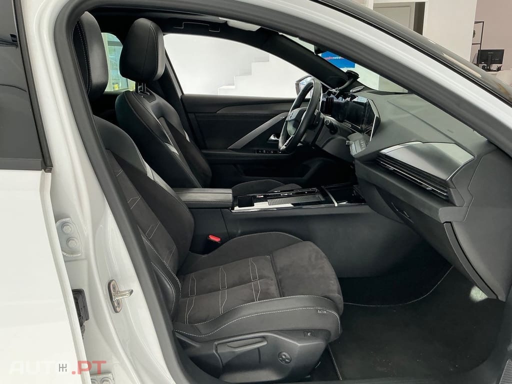 Opel Astra 1.2 Turbo Auto Ultimate