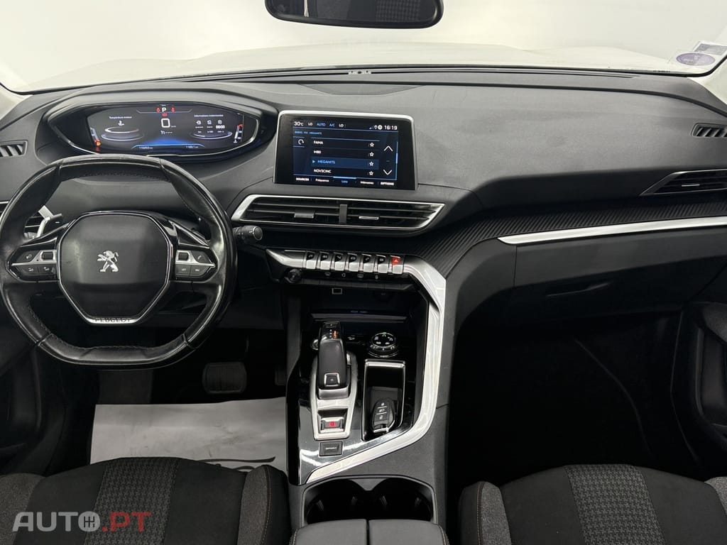 Peugeot 3008 1.2 PureTech Allure Pack EAT8