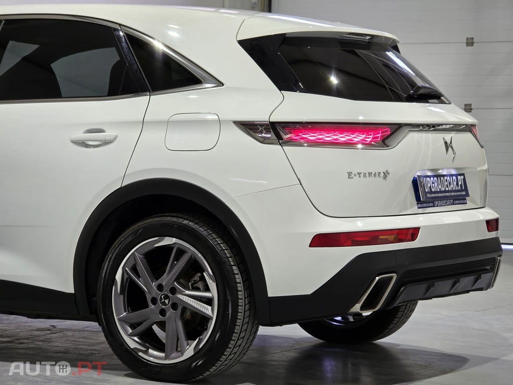 DS DS7 Crossback E-Tense Bastille+ EAT8