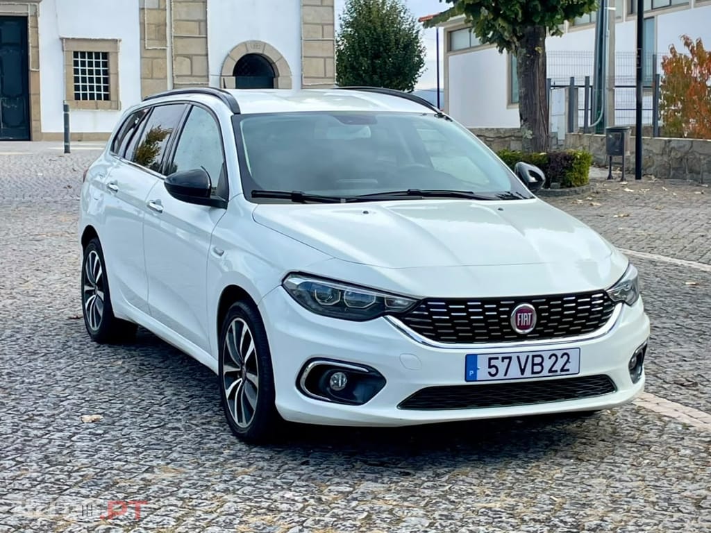 Fiat Tipo 1.3 M-Jet Lounge