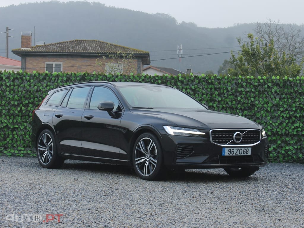 Volvo V60 2.0 T8 AWD TE R-Design