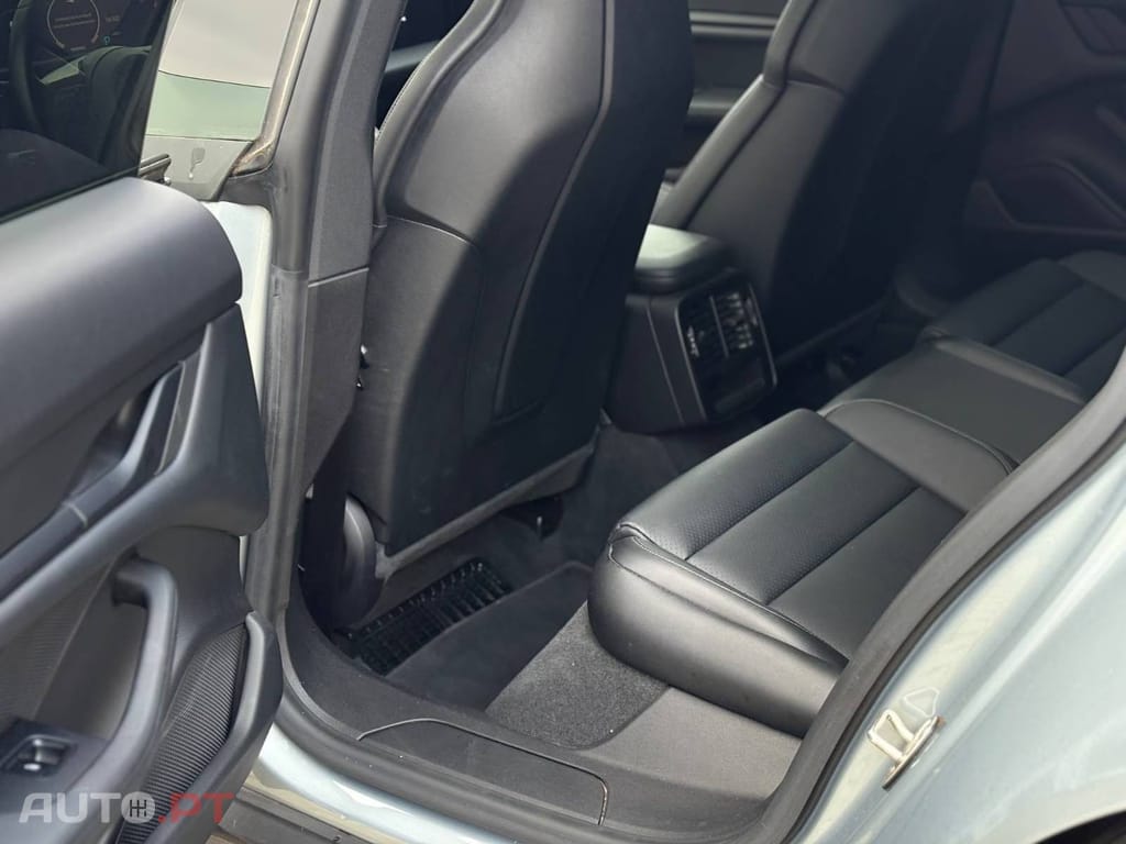 Porsche Taycan Performance Plus