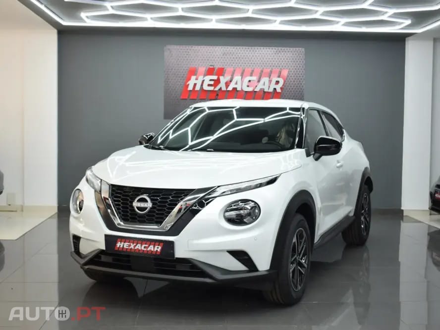Nissan Juke 1.0 DIG-T N-Connecta Two Tone DCT