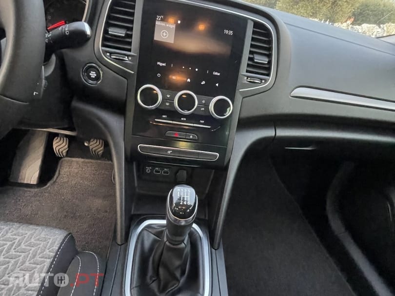 Renault Mégane Sport Tourer 1.5 Blue dCi Limited