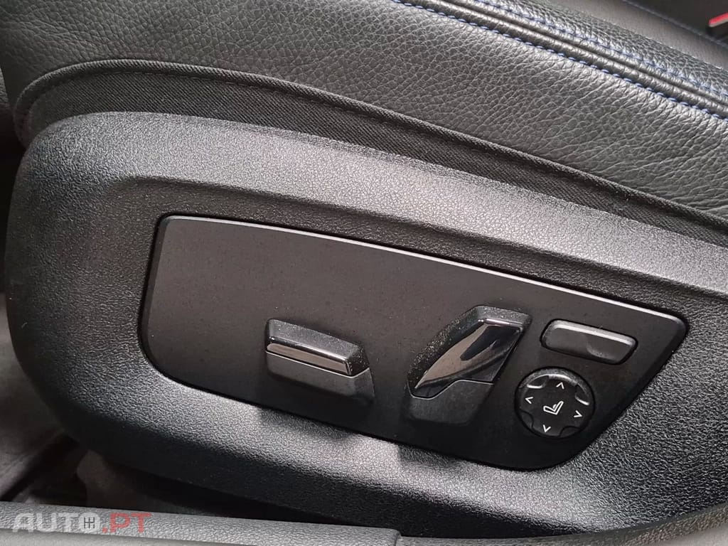 BMW 530 e Pack Desportivo M
