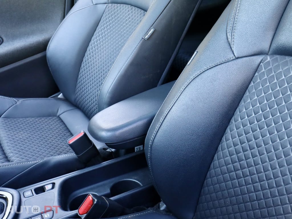 Toyota Yaris 1.5 HDF Premier Edition