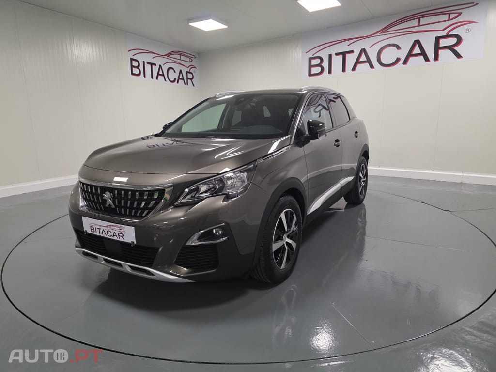 Peugeot 3008 1.5 BlueHDi Active