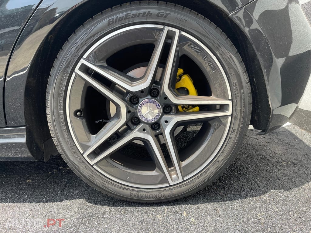 Mercedes-Benz A 180 d 8G-DCT AMG Line