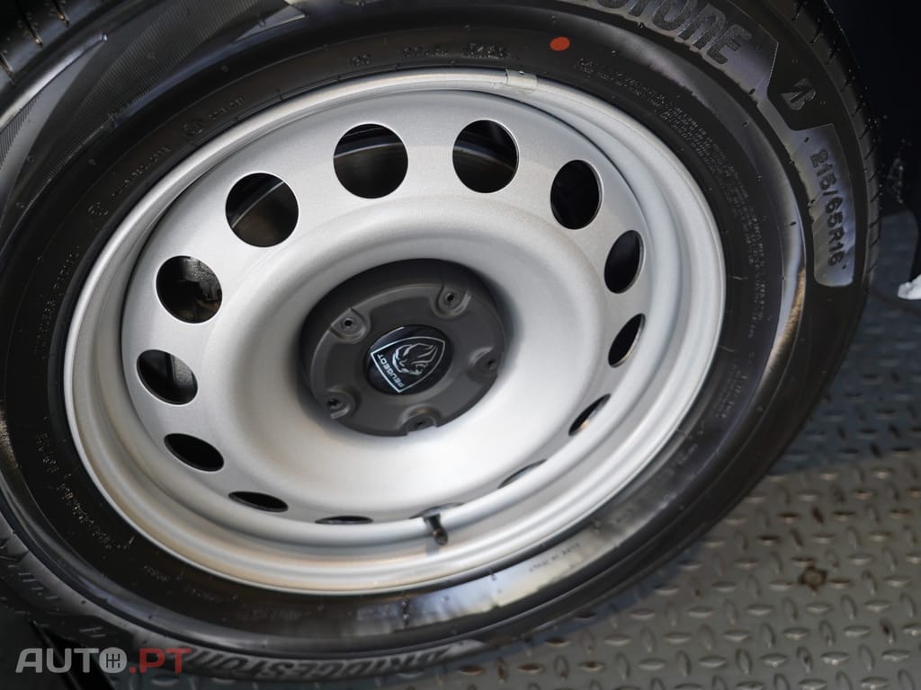 Peugeot E-Partner 50 kWh M Standard