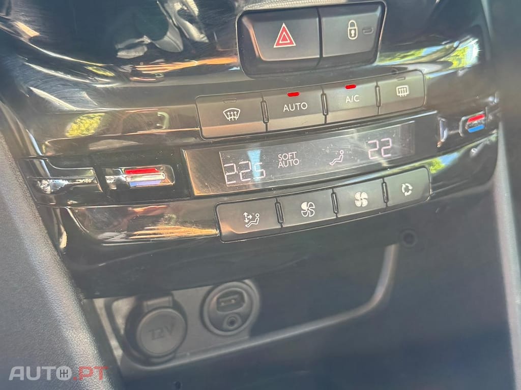 Peugeot 208 1.6 e-HDi Allure