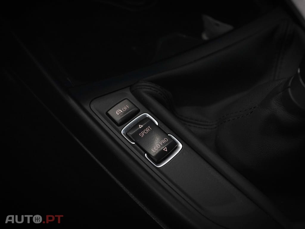 BMW 218 i Coupe Pack M