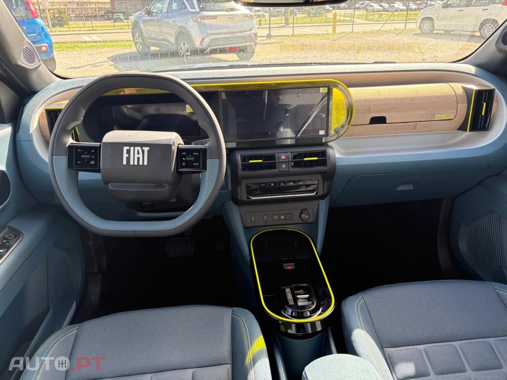 Fiat Grande Panda 1.2 Hybrid La Prima eDCT