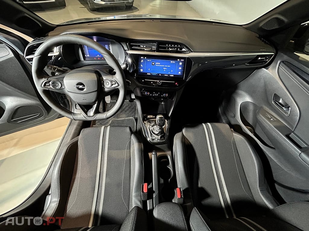 Opel Corsa 1.2 T GS