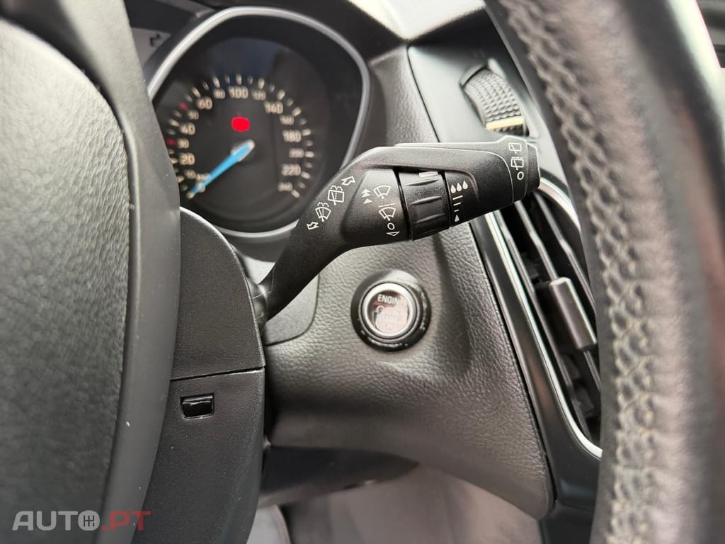 Ford Focus SW 1.0 EcoBoost MHEV ST-Line