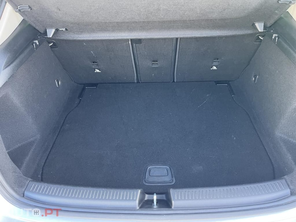 Mercedes-Benz A 200 ADVANCED