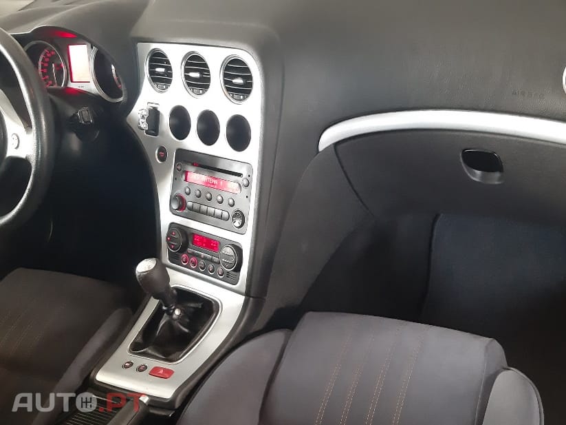 Alfa Romeo 159 Sportwagon Distinctive 1.9 JTDm 16V 150 CV