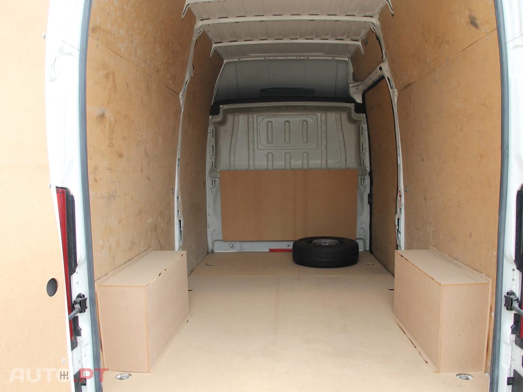 Peugeot Boxer 2.2 BlueHDi 330 L1H1