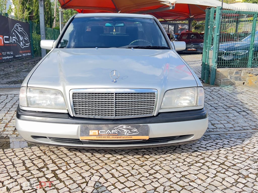 Mercedes-Benz C 220 W202