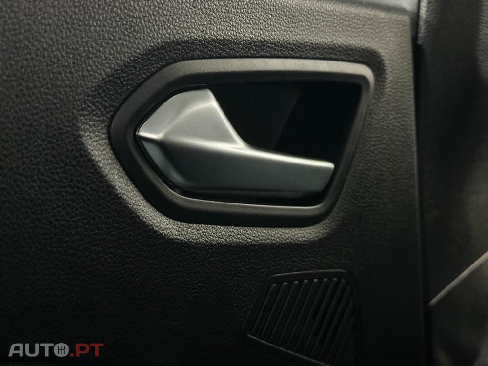 Renault Clio 1.6 E-Tech Intens