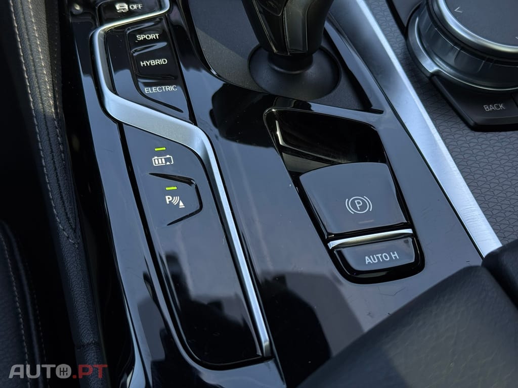 BMW 530 e Pack Desportivo M
