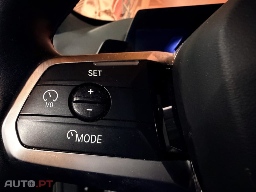 BMW iX1 xDrive30 Pack Desportivo M
