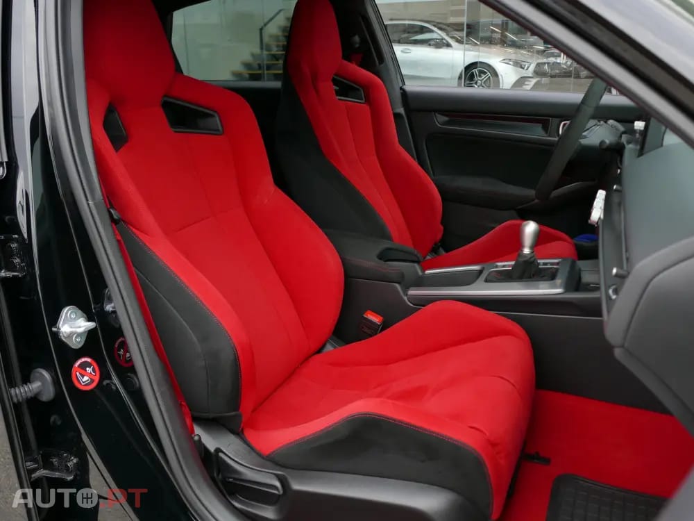 Honda Civic 2.0 i-VTEC Type-R