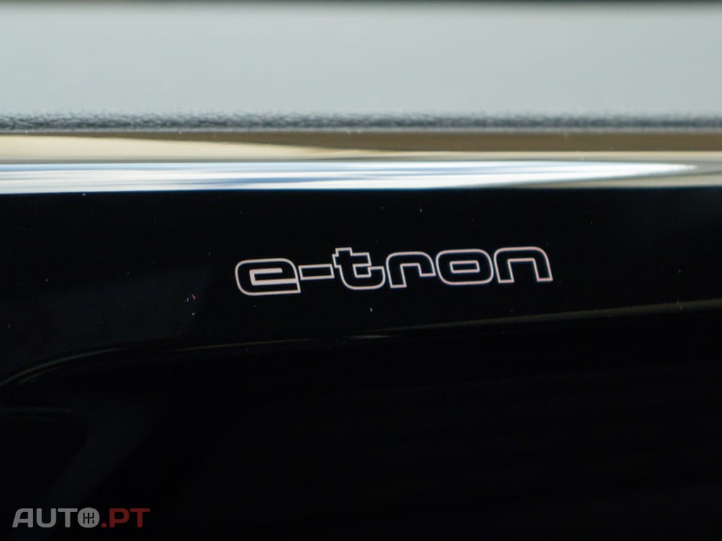 Audi E-Tron GT quattro
