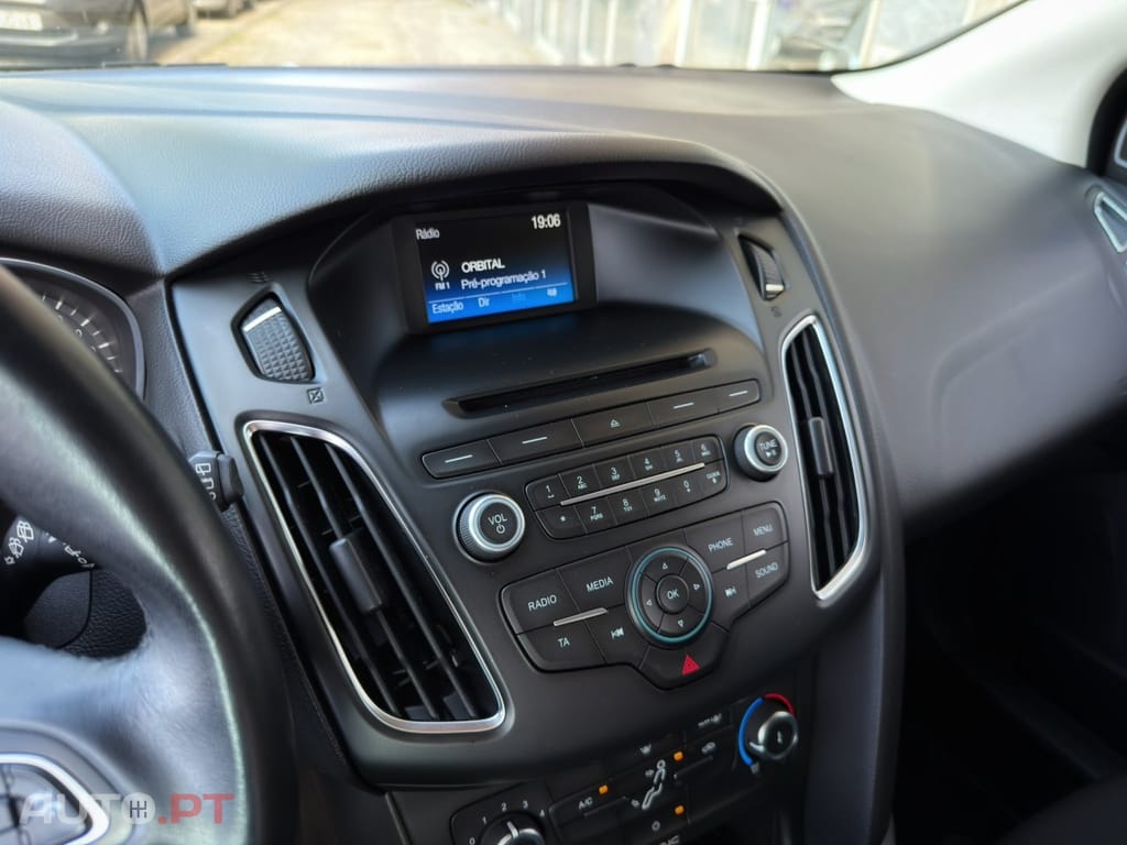 Ford Focus SW 1.0 EcoBoost Business