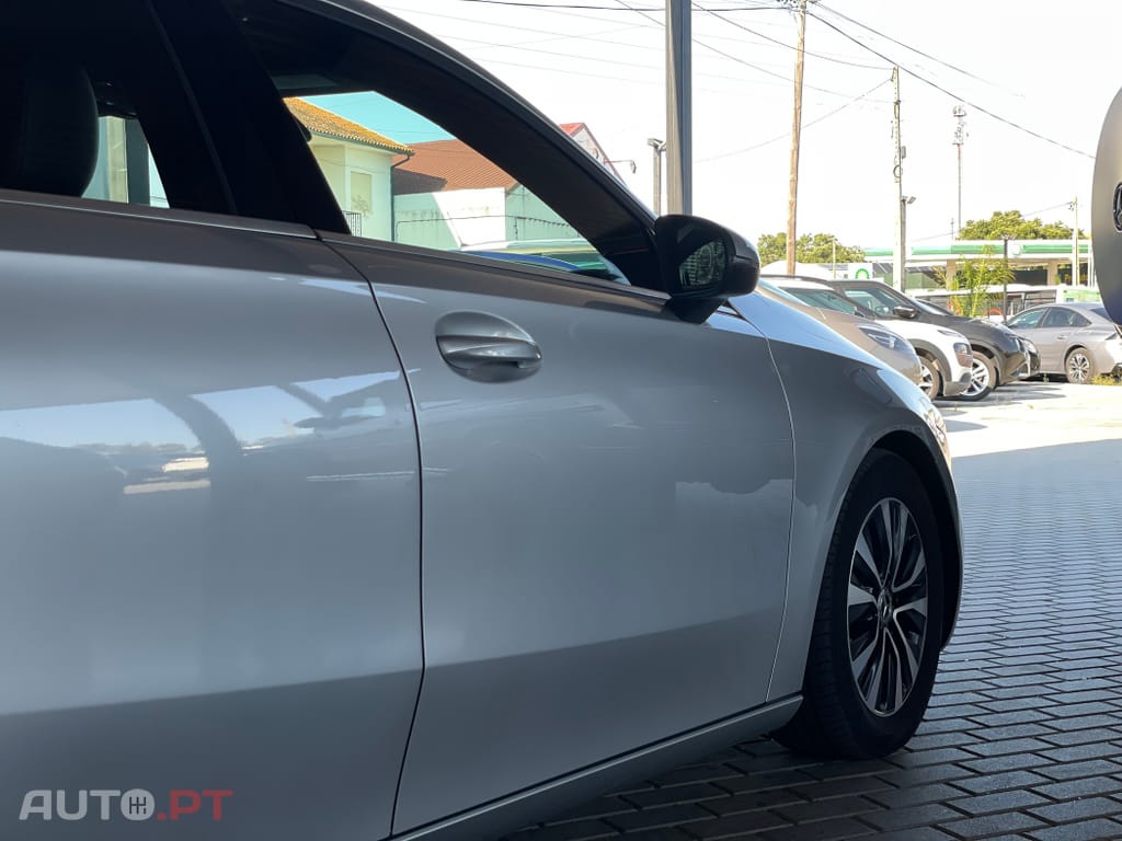 Mercedes-Benz A 180 d Progressive