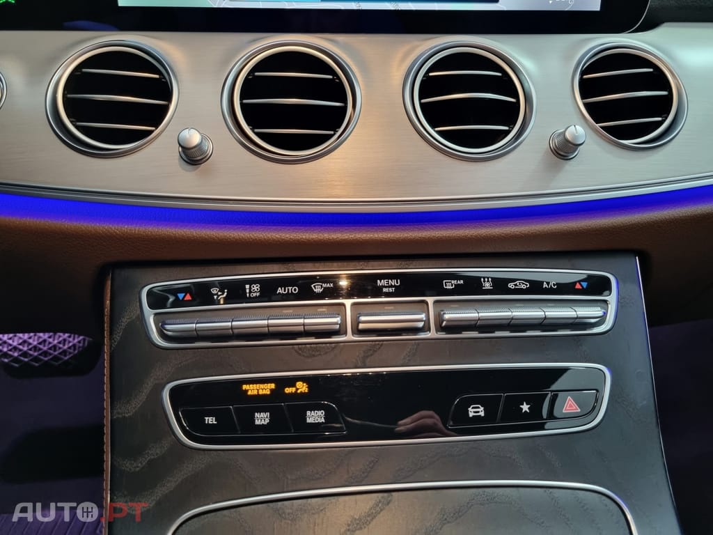 Mercedes-Benz E 300 De Avantgarde