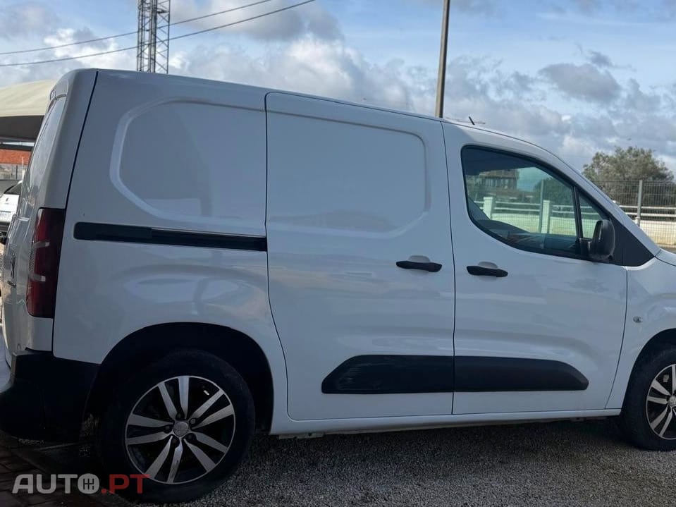 Peugeot Partner 1.6 BlueHDi L1 Premium