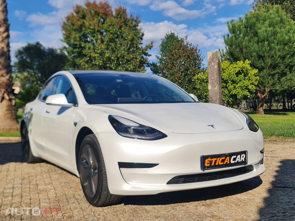 Tesla Model 3 Tração Traseira Premium